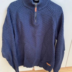 Halfzip  - Halfzip från bondelid 