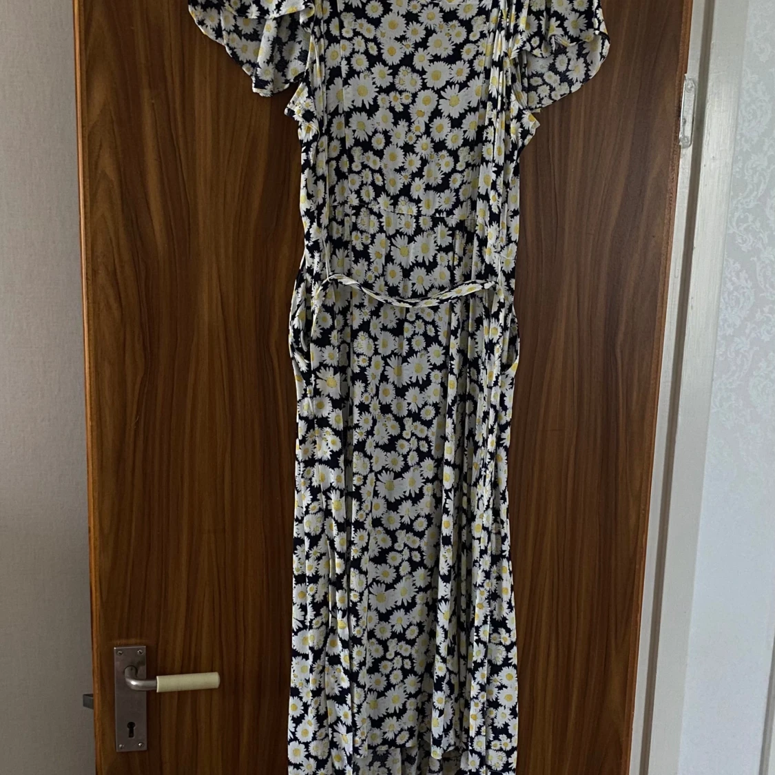 Blommig sommar klänning - 90