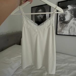 amisu linne - säljer mitt fina linne ifrån newyorker använd fåtal gånger💓 inga tecken på användning💗