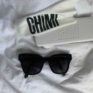 Chimis 07 - Säljer svarta chimis 07! Box och allt följer med. Perfekt skick!