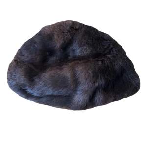 Vintage mink fur hat in mint condition.  Small size!!