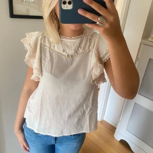 Ljusrosa blus - Så söt ljusrosa blus 💞