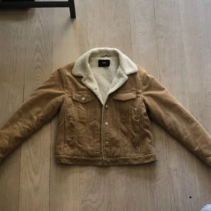 Manchester jacka - Manchester jacka med fluffigt foder