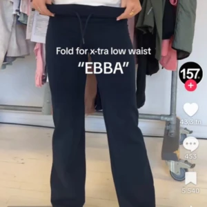 Populära low waisted byxor ifrån lager 157 - Bara använda 2 gånger 