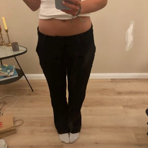 Lågmidjade kostymbyxor  - Snygga kostymbyxor 