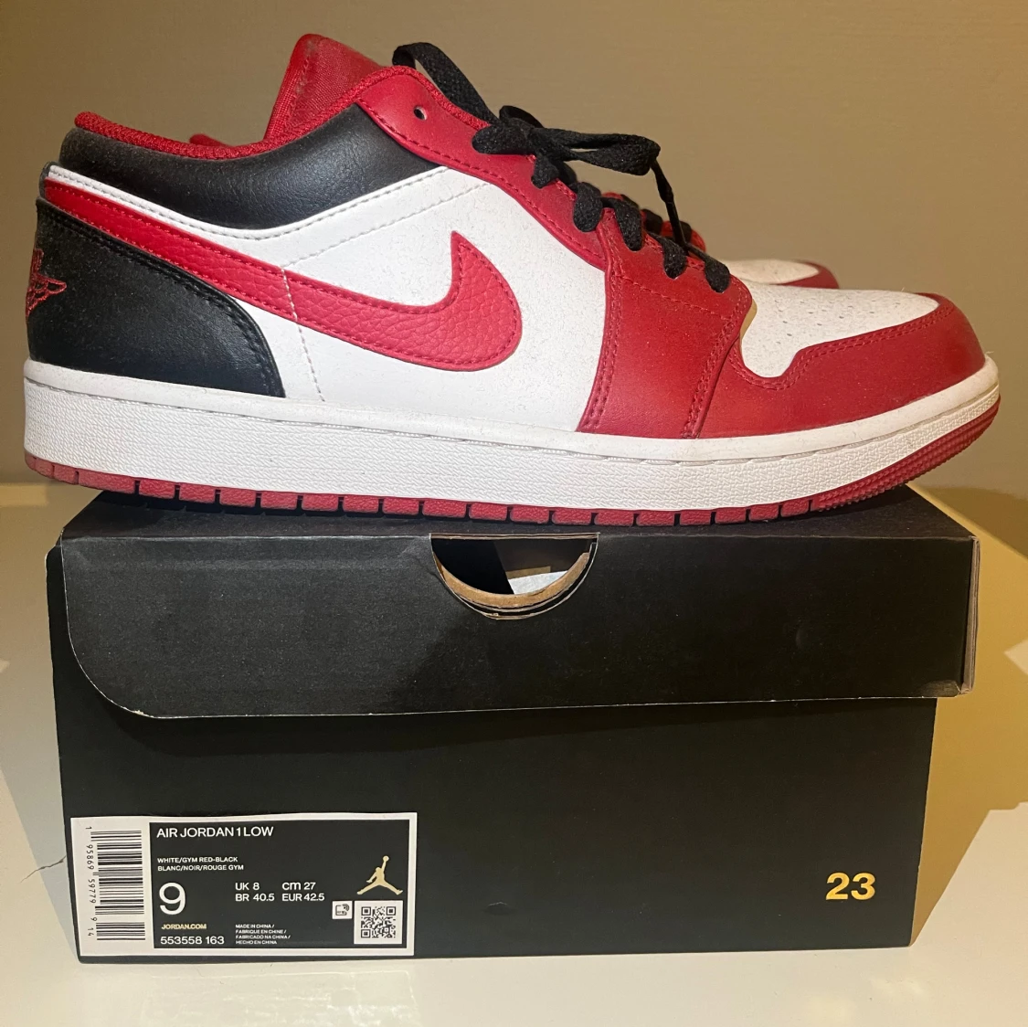 Jordan 1 Low Chicago - 91