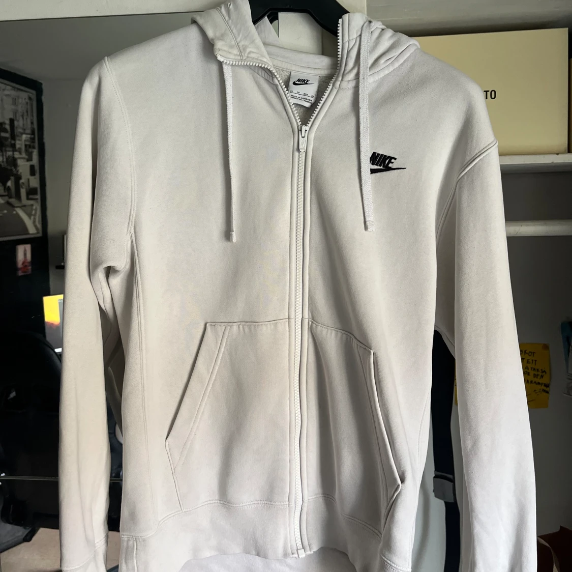 Nike luvtröja med dragkedja