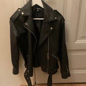 Skin jacka - Bra skick