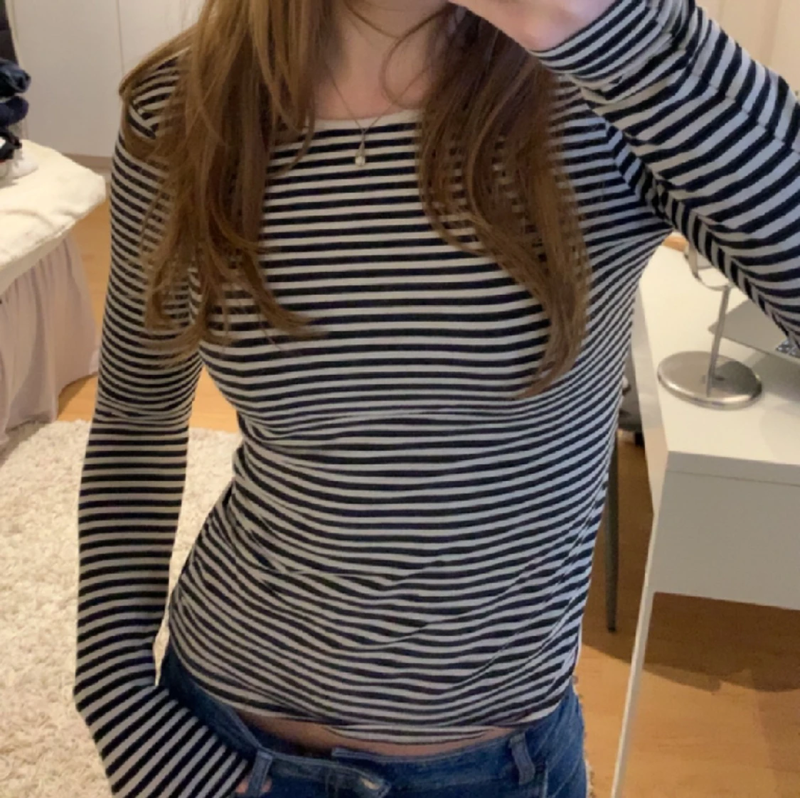 Randig långärmad med öppen rygg💘