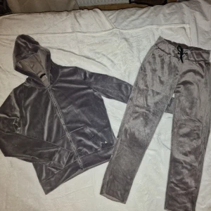 Kläd set - Super fint och skönt set i sammet🫶🏼