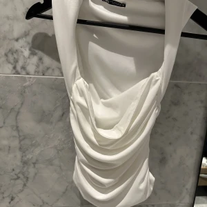 Vit topp Zara - Helt oanvänd 