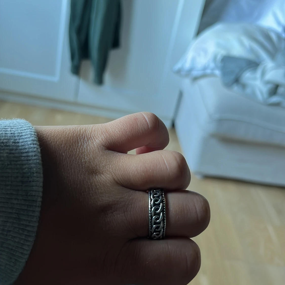 Säljer en ring som inte är rostfri men är i väldigt bra sick.  - 93