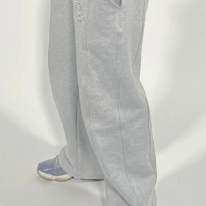 Baggy joggers - Säljer mina baggy sweatpants/joggers eftersom jag köpt nya gott skick.
