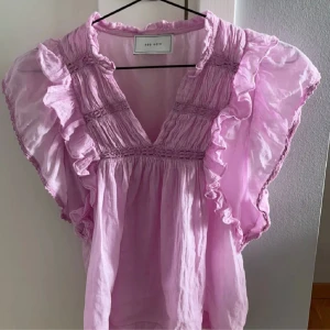 Neo noir blus - Super fin blus, nypris 600