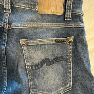 Nudie jeansshorts W30 - Fina nudie W30