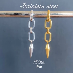 Örhängen  - Frakt 18kr ❤️