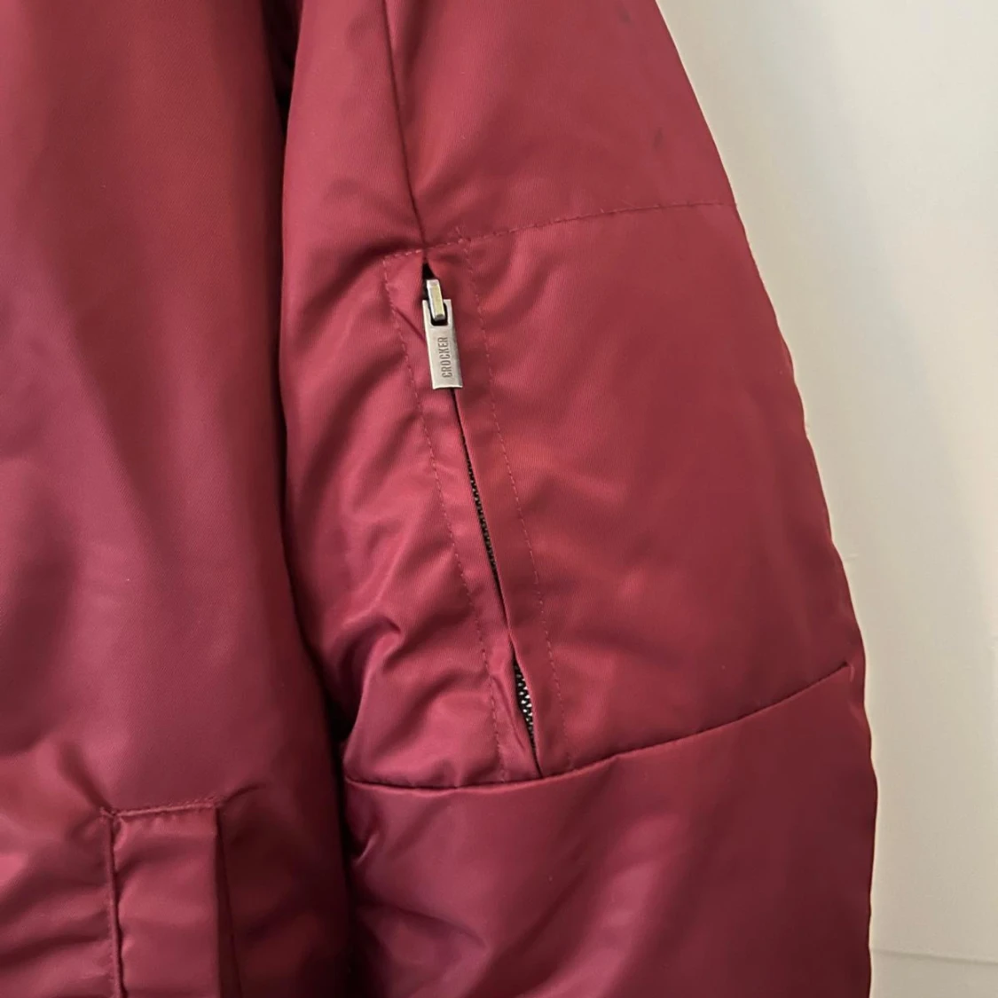 Helt ny crocker bomberjacka - 91