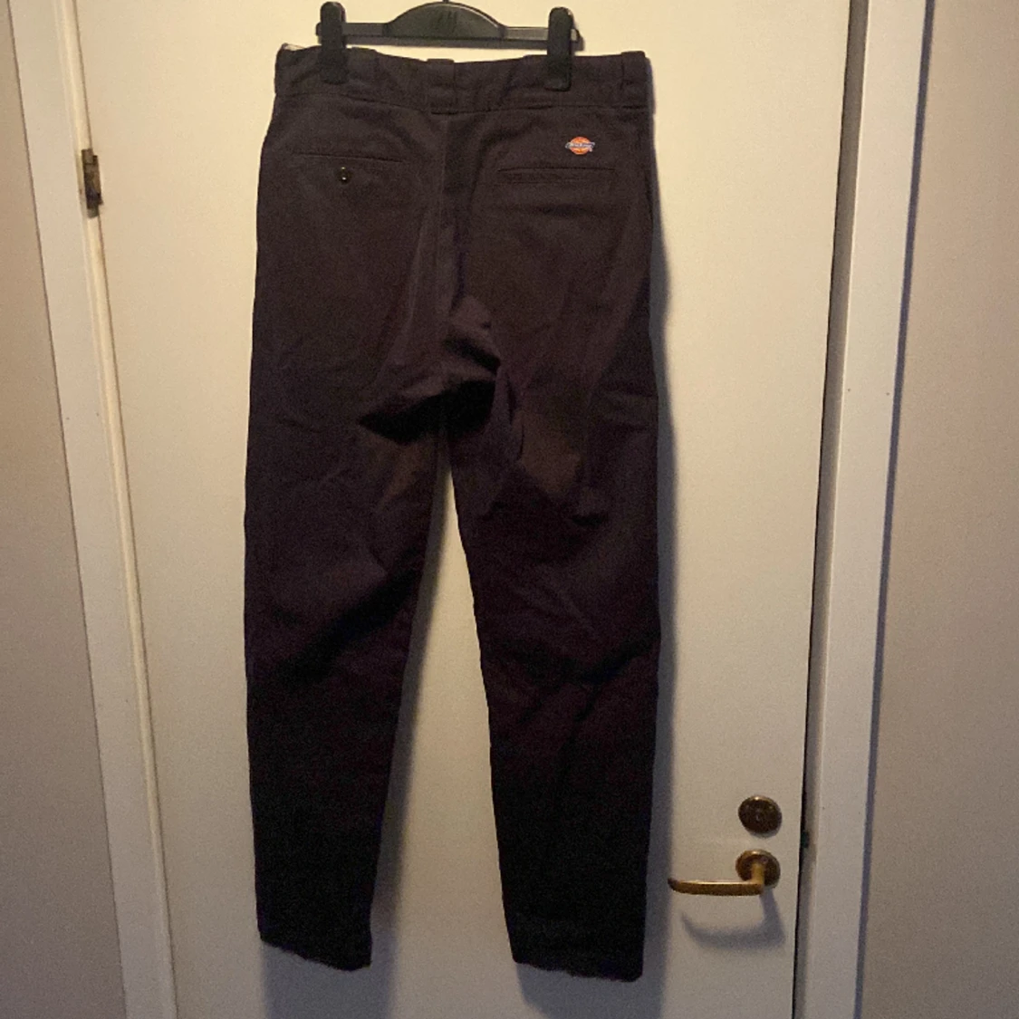 Svarta dickies byxor  - 90