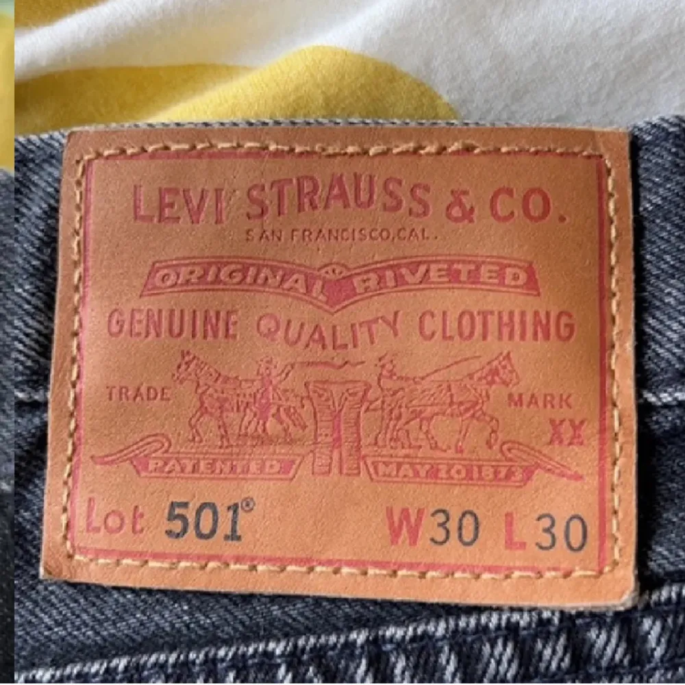 Levis jeans av modellen 501 i storlek 30/30 helt nya!. Jeans & Byxor.