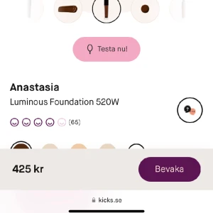 Anastasia foundation  - Säljer en helt ny Anastasia beveryhills foundation då jag råkade köpa fel färg men tog inte kvittot. Foundationen är kvar i sin originalförpackning och har inte ens öppnat locket så den är helt orörd. 