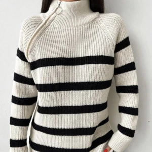 Tröja - Stickad tröja, använd en gång. Onesize men passar XS-M