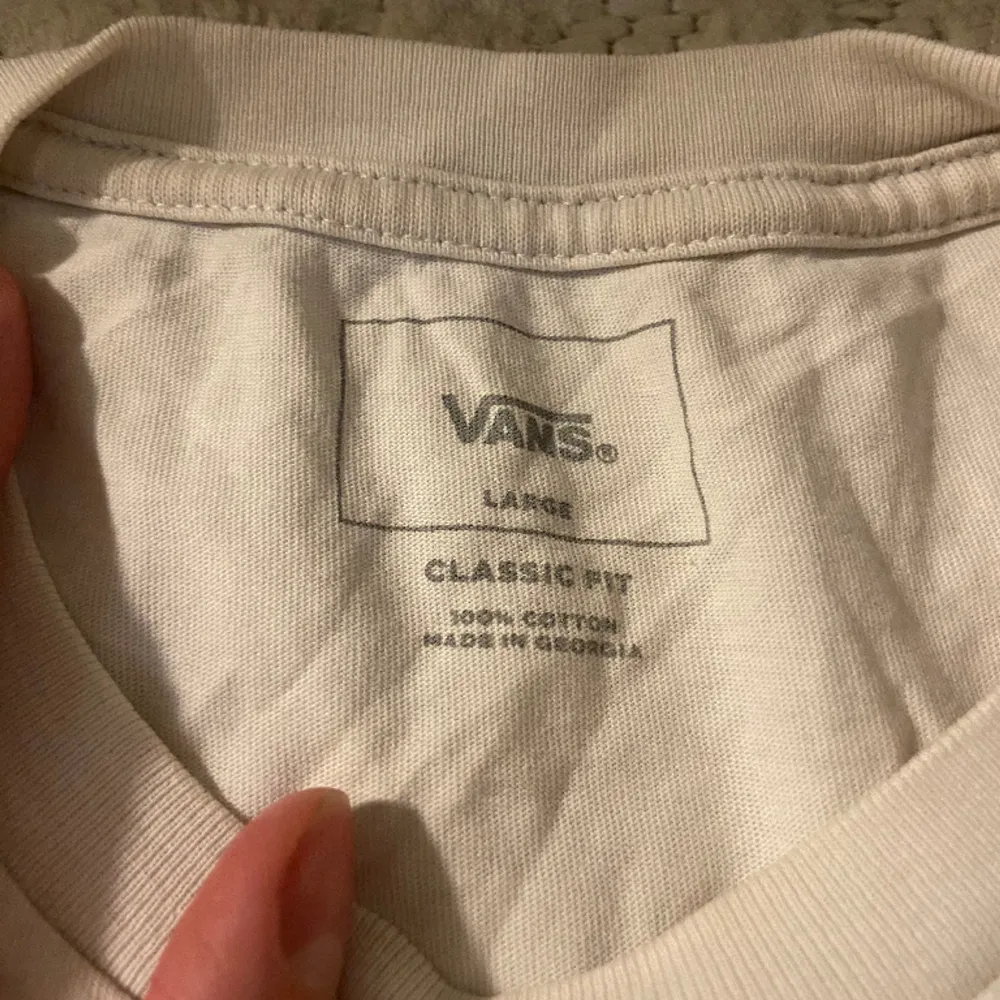 Härligt tröja från skejt märket Vans i storlek L. Tröjor & Koftor.