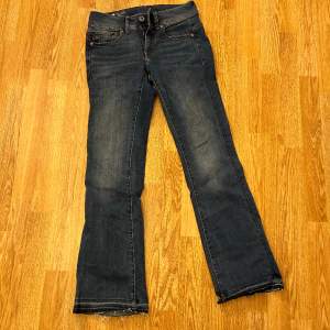 G-star jeans, använda ca 3 gånger. Uppsprätta längst ner, 27x30. 