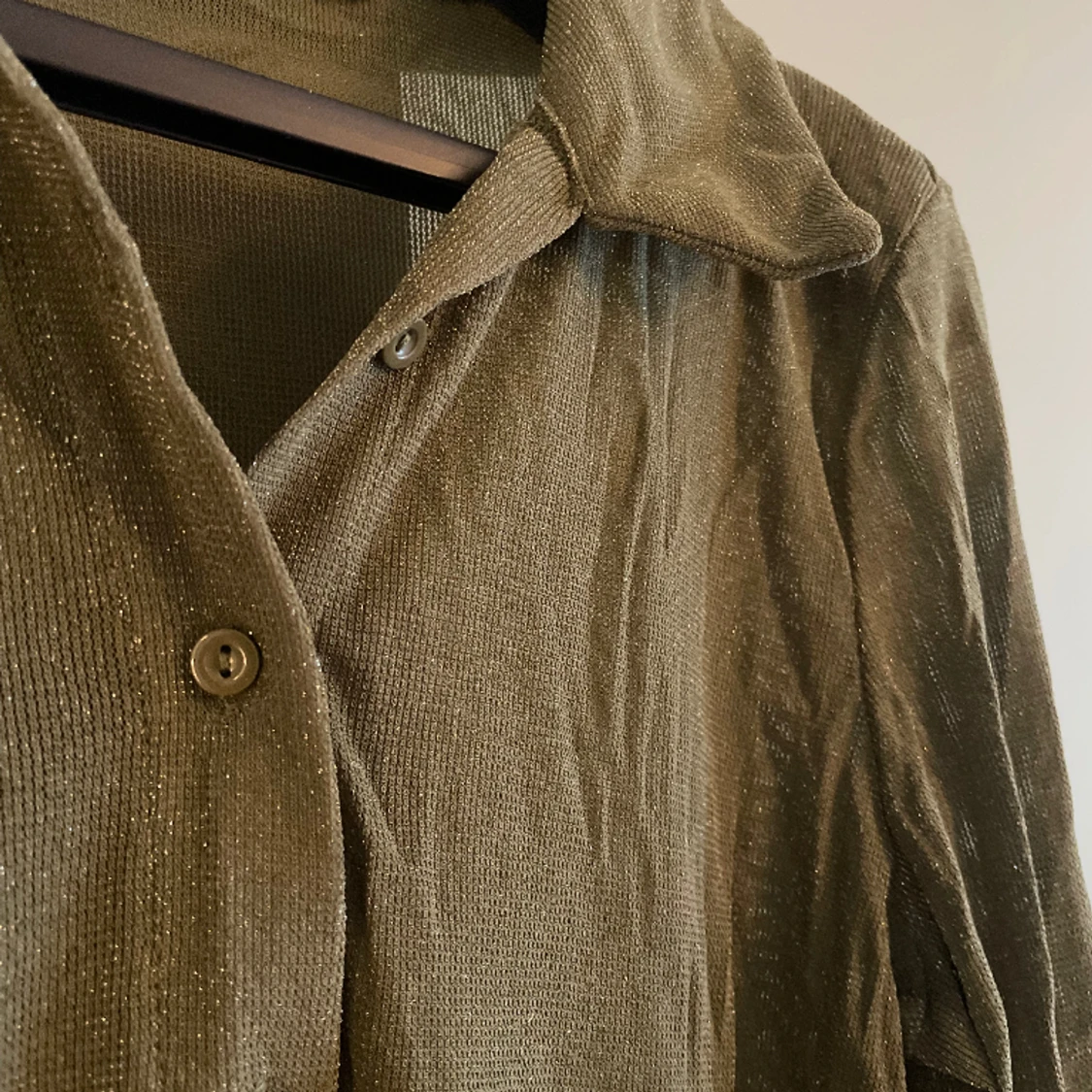 Grön, glittrig meshtopp - 90