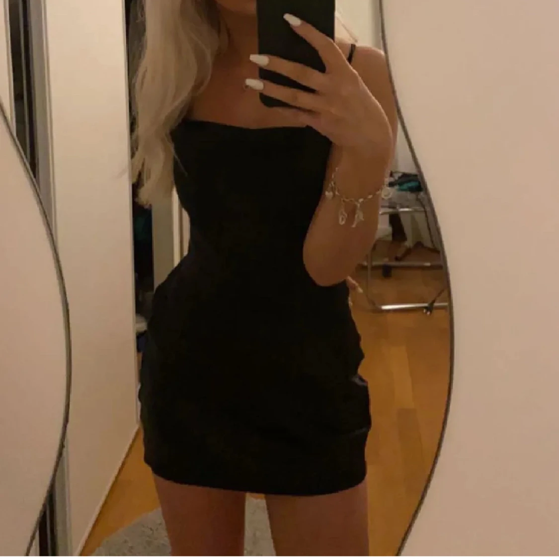 Satin klänning  - 90