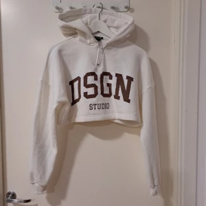 Hoodie  - Magtröja / hoodie storlek xs