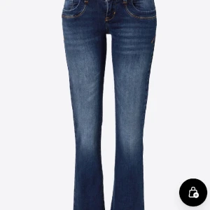 Ltb jeans - Säljer mina ltb jeans i ”valerie”, super fina men tyvärr för små (obs ljusare i verkligheten än på bild)