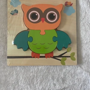 Barn Trä Pussel  - Mått 14.50*14.50 cm 75kr/st 