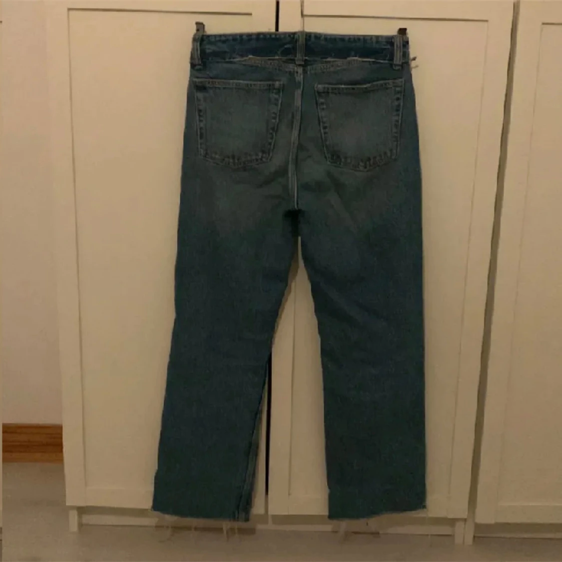 Blå jeansbyxor - 90