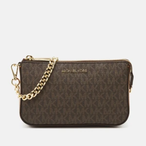 Michel kors väska - Tänkte kolla intressekoll på min fina Michel kors väska, de är en exakt likadan som på bilen och den är köpt för 1695kr från zalando. De är en liten väska men man får en endå plats med mycket🌸hör av er vid intresse🌸