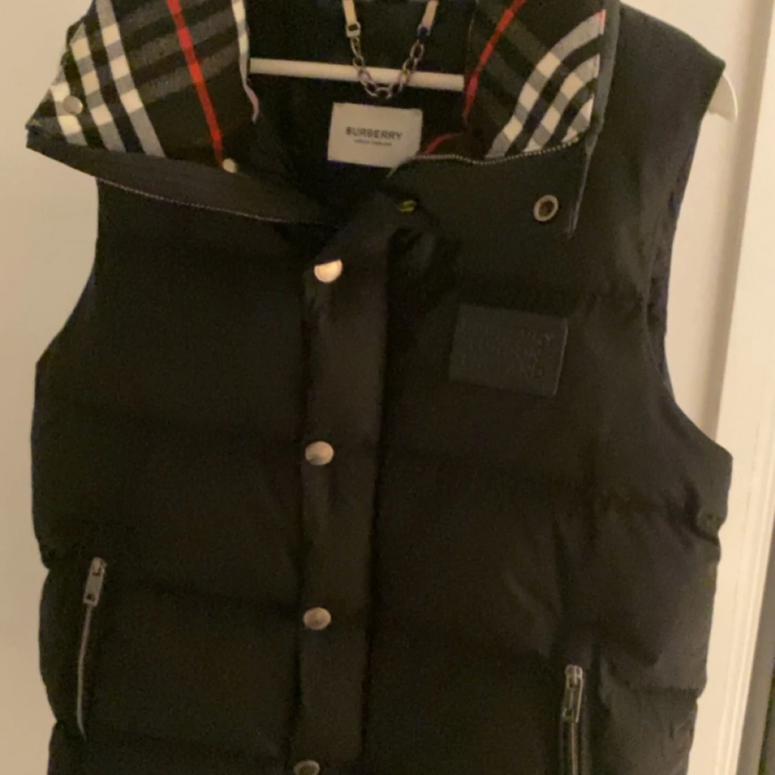Burberry väst  - 91