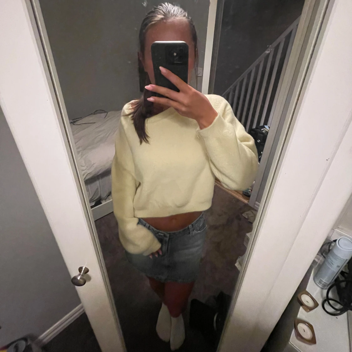 Ljusgul supermysig tröja  - 90