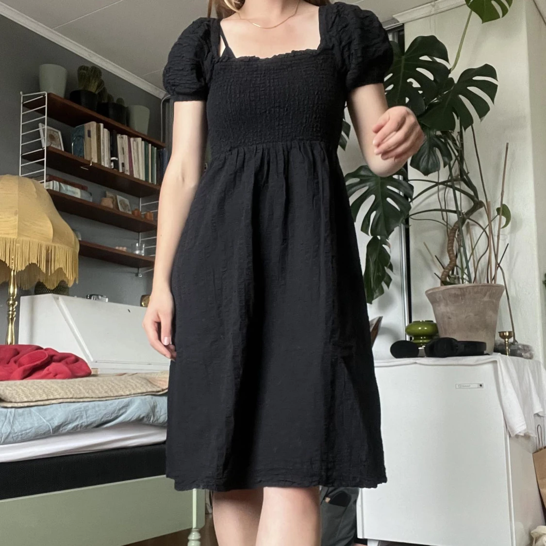 Puffärmad midiklänning