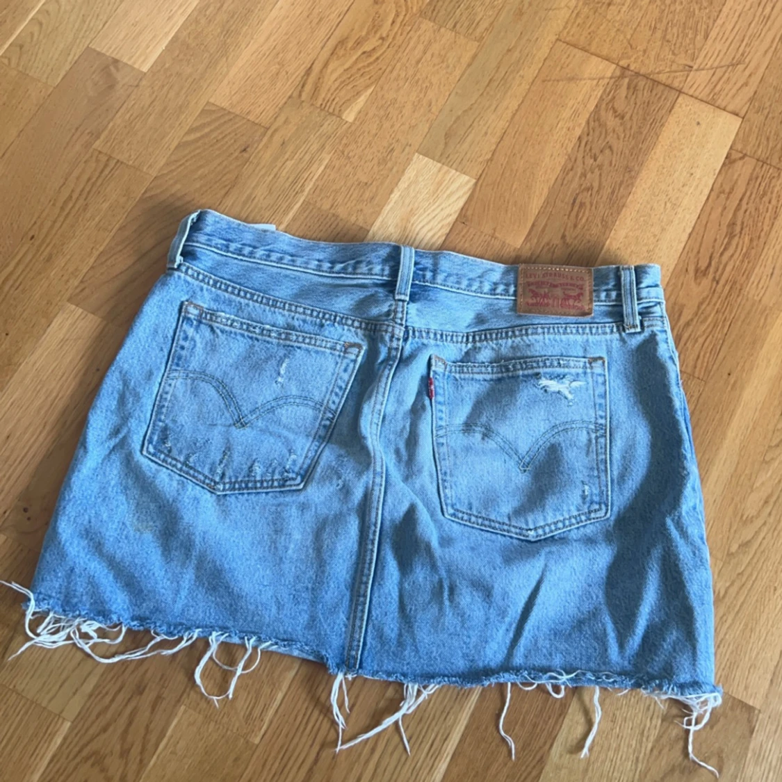 Levis kjol - 90