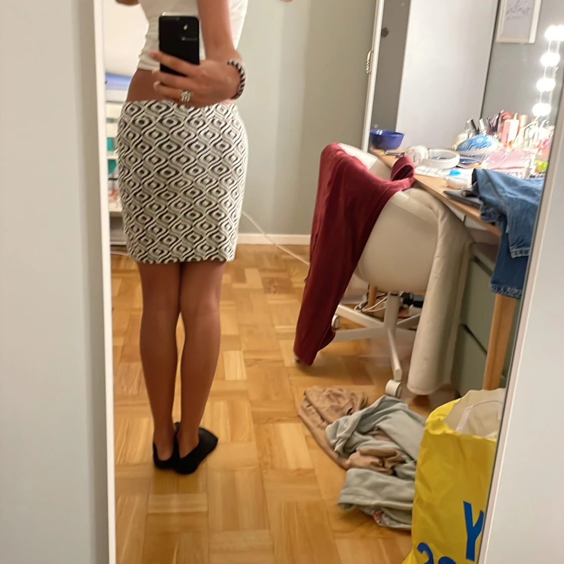 Medel kort kjol - 90