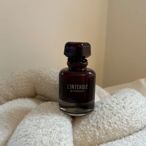 Givenchy l'interdit - Enbart testad , 50 ml 