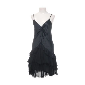 Maje klänning - Storlek M/L, 100% silk, använd två gånger, 