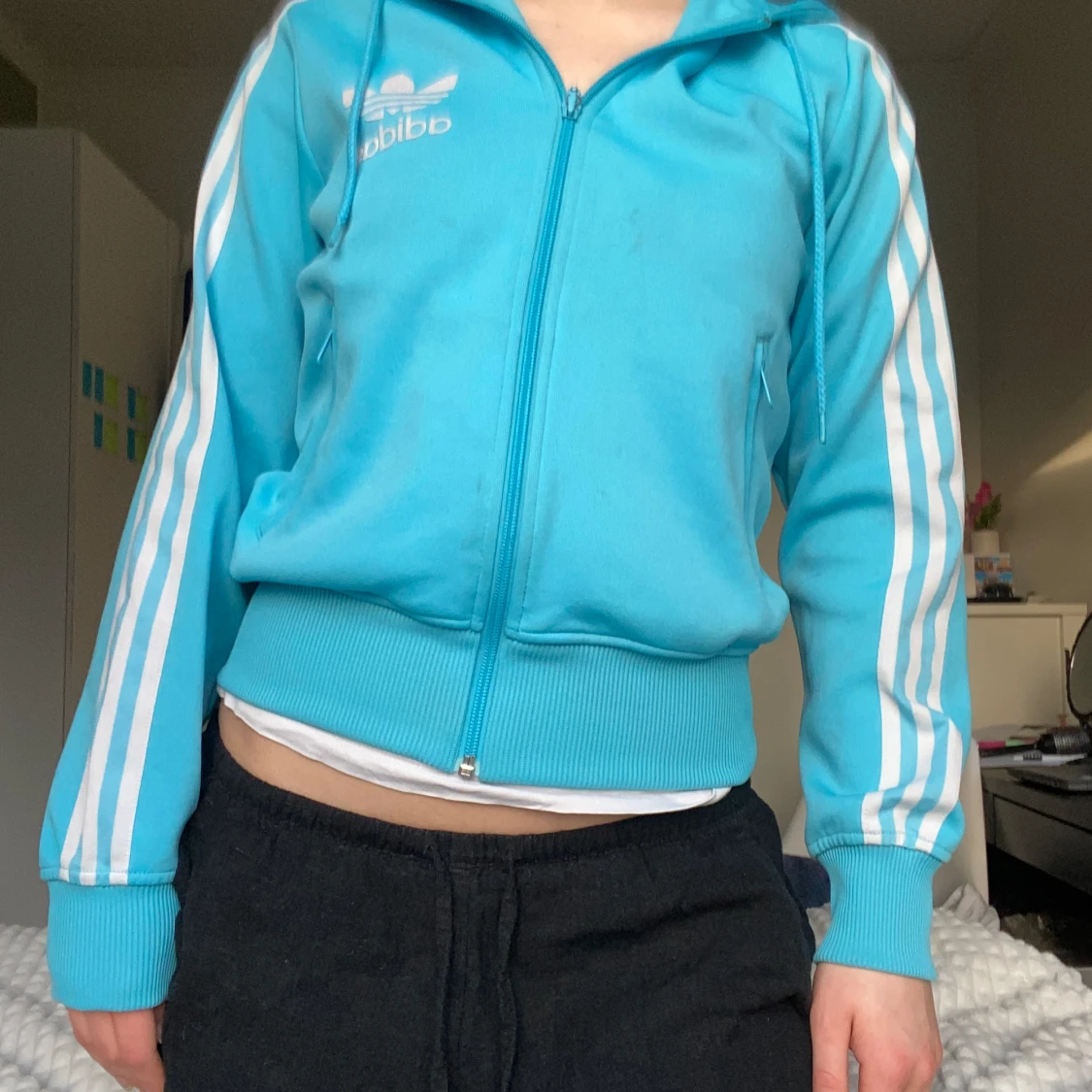 Adidas hoodie - 91