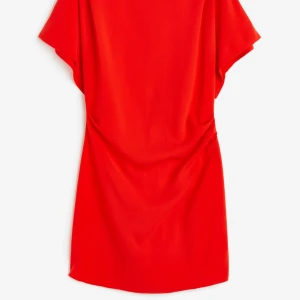 Oanvänd fin röd klänning❤️‍🔥  - Oanvänd klänning från H&M med lapparna kvar❤️‍🔥