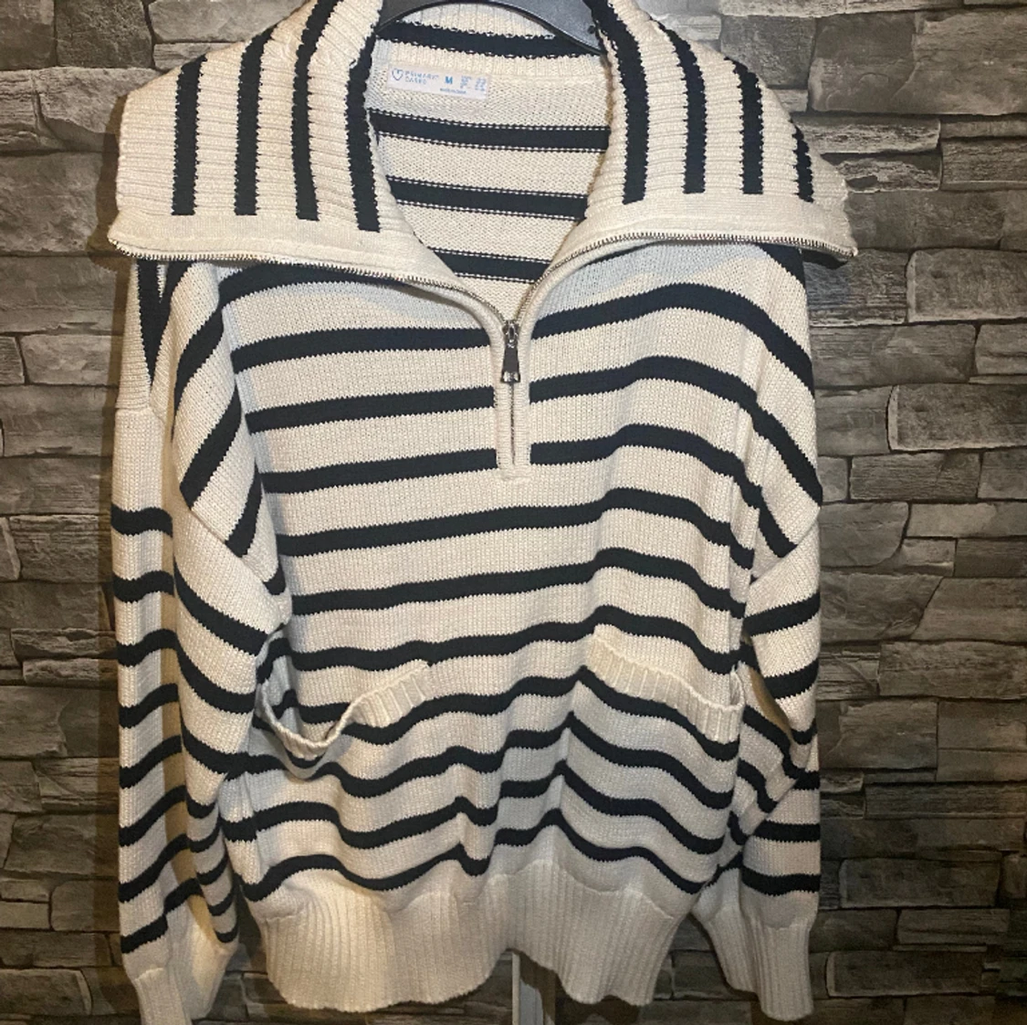 Stickad Tröja🌸 - 91