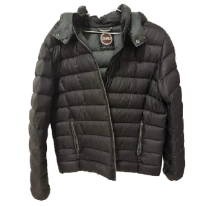 Colmar Jacka - Märke: Colmar / Stil: Grisch/ Stockholmstil/ Storlek: L / Skick: 9/10