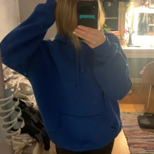 Blå bikbok hoodie - Jättefin blå bikbok hoodie i storlek S 🩵🩵jättebra skick