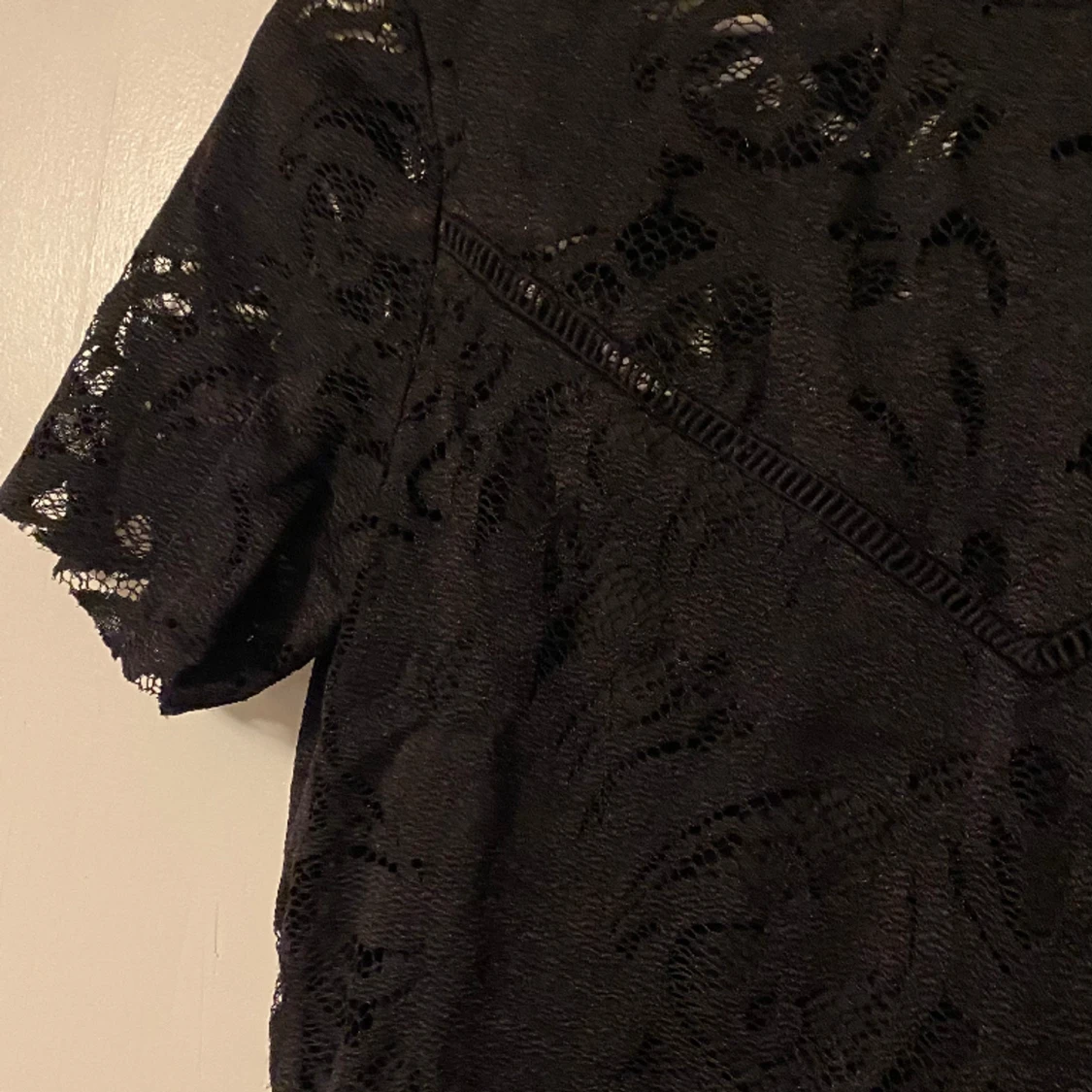 Svart spetts tröja - 91
