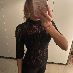 skit snygg spets topp - Kommer tyvärr aldrig till användning men as snygg 😍