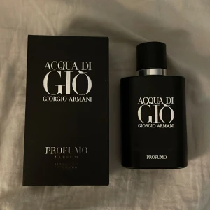 Armani - Parfumo