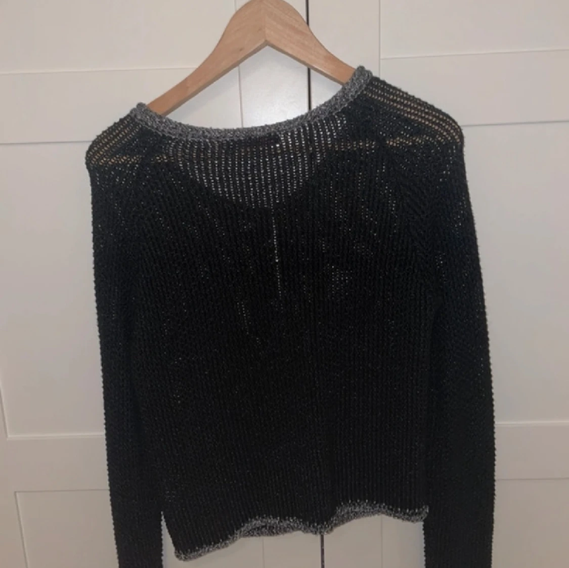 Tunn stickad kofta  - 90